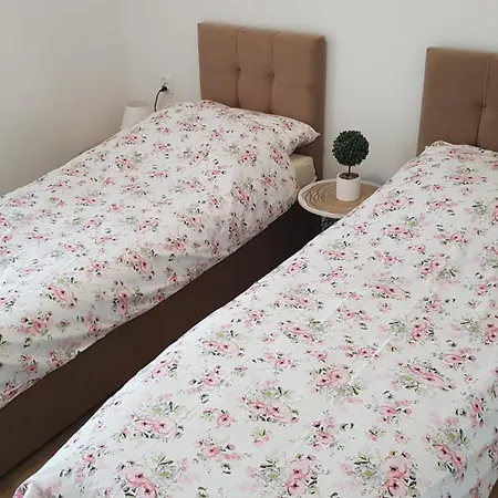 Semesterbostad Mazurska Tajemnica 3 - B *